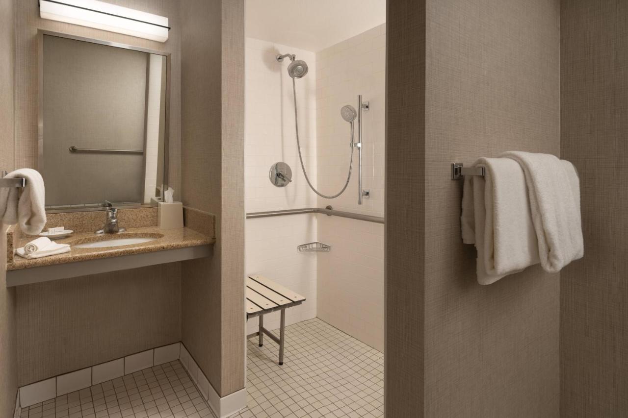  | Residence Inn by Marriott Seattle Bellevue