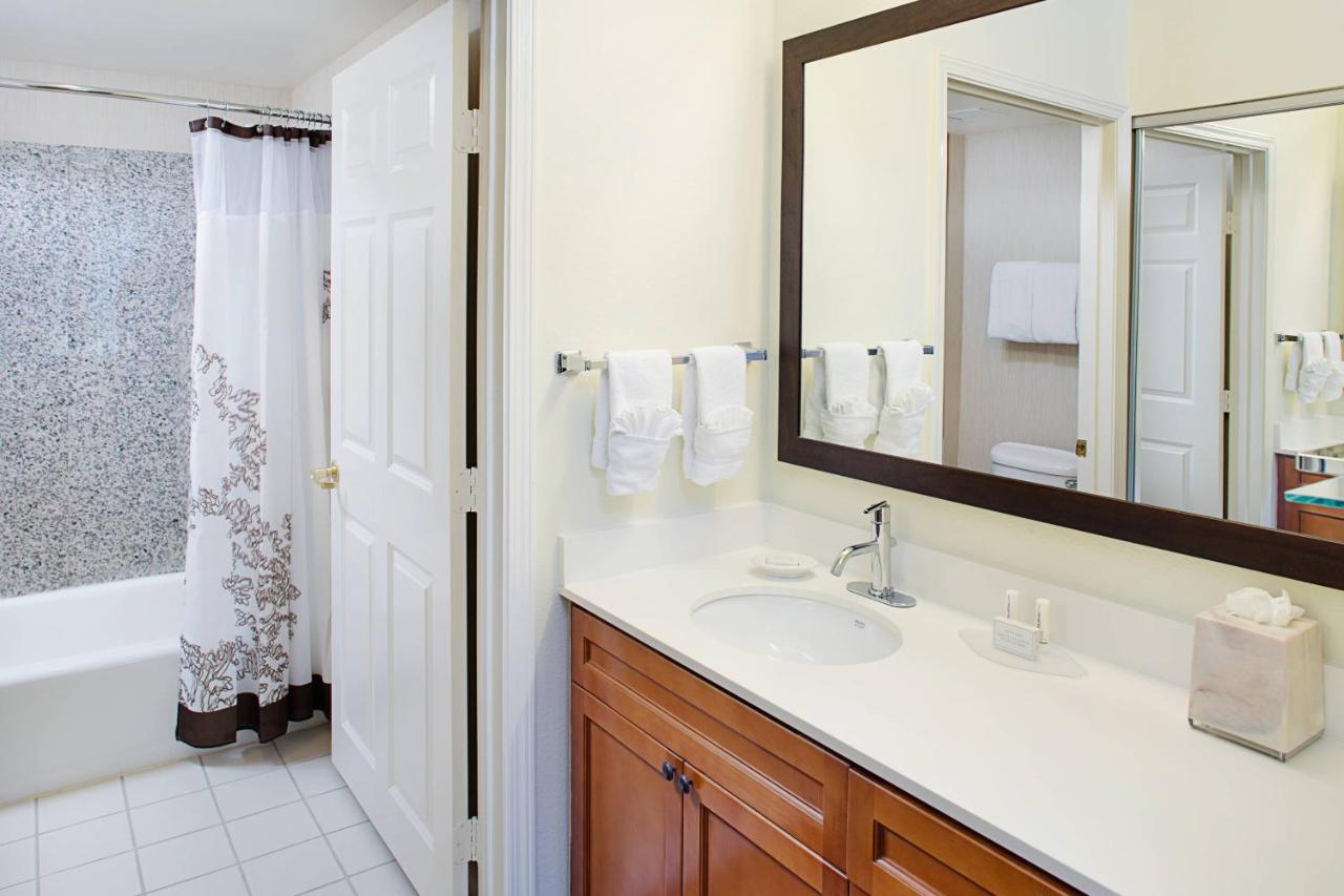 Queen Studio at Residence Inn by Marriott Houston West University