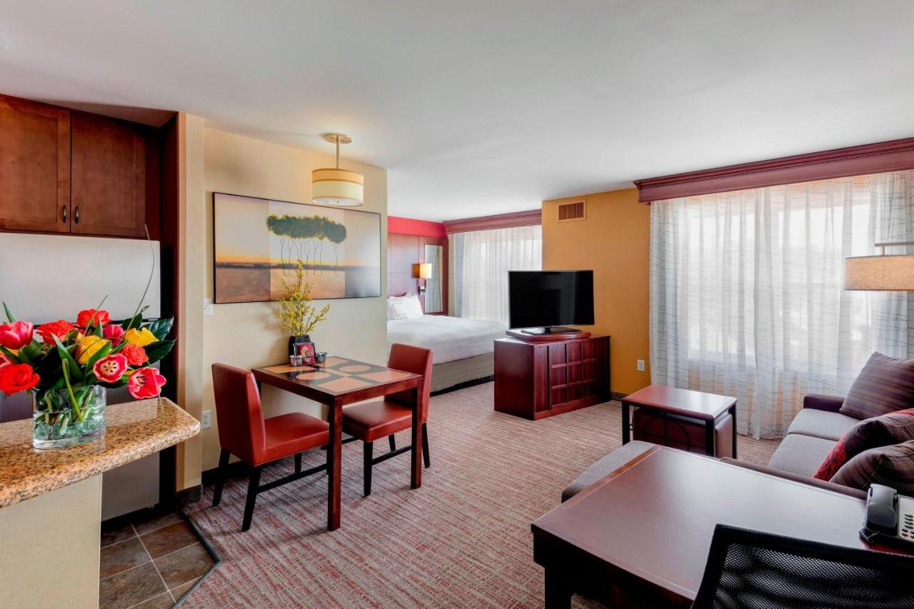 King Studio with Sofa Bed at Residence Inn by Marriott Auburn