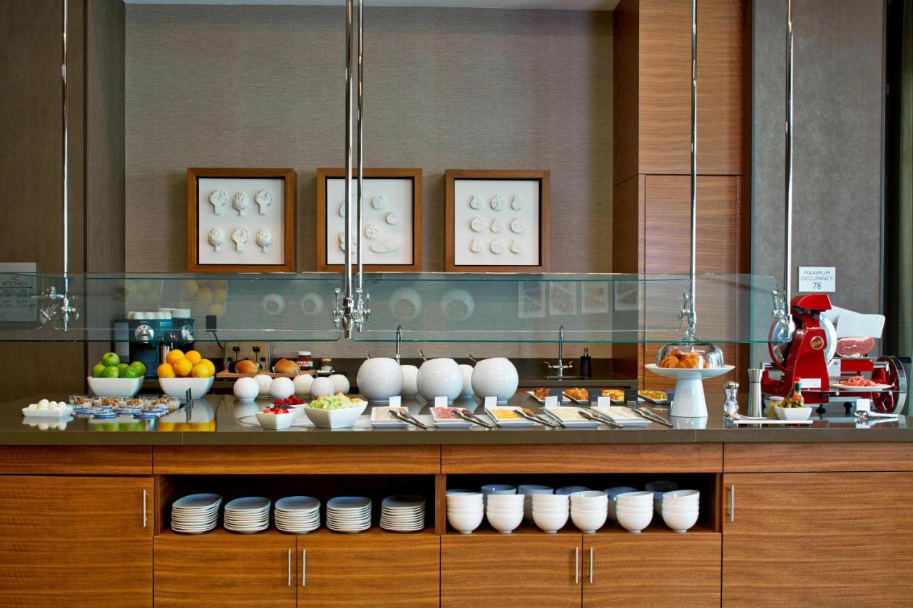 | AC Hotel by Marriott Atlanta Buckhead at Phipps Plaza
