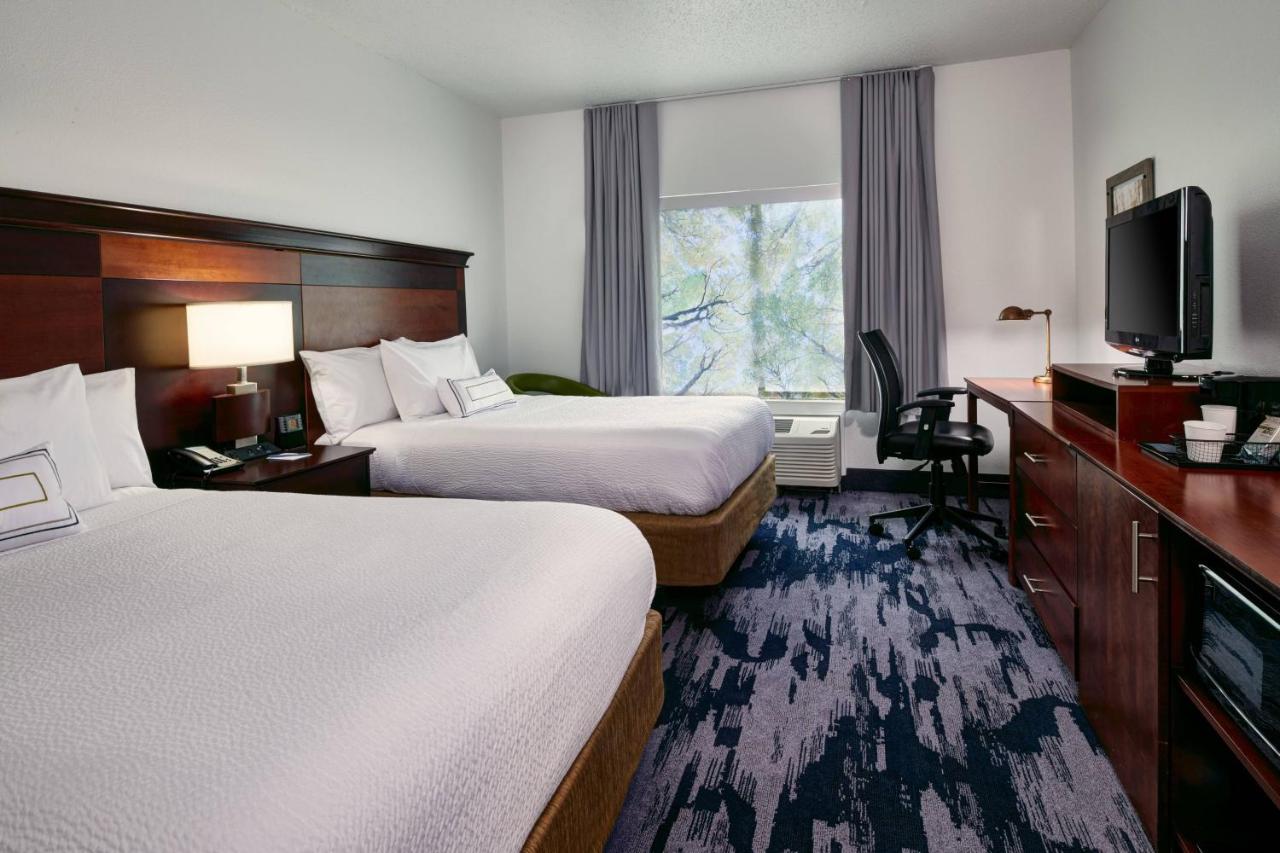  | Fairfield Inn & Suites by Marriott Detroit Livonia