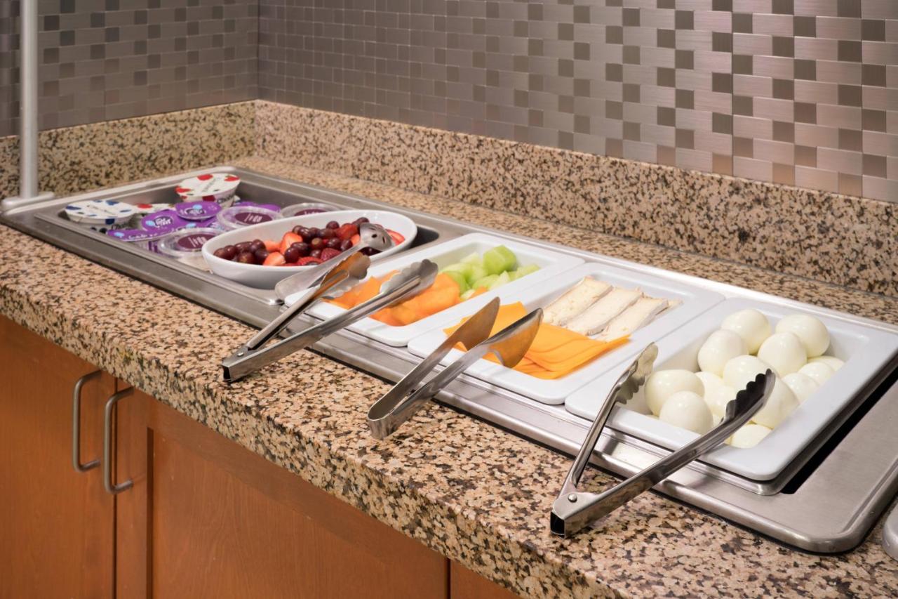 | Residence Inn by Marriott Camarillo