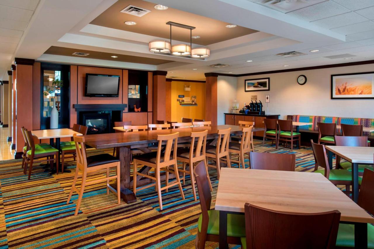 | Fairfield Inn & Suites Verona