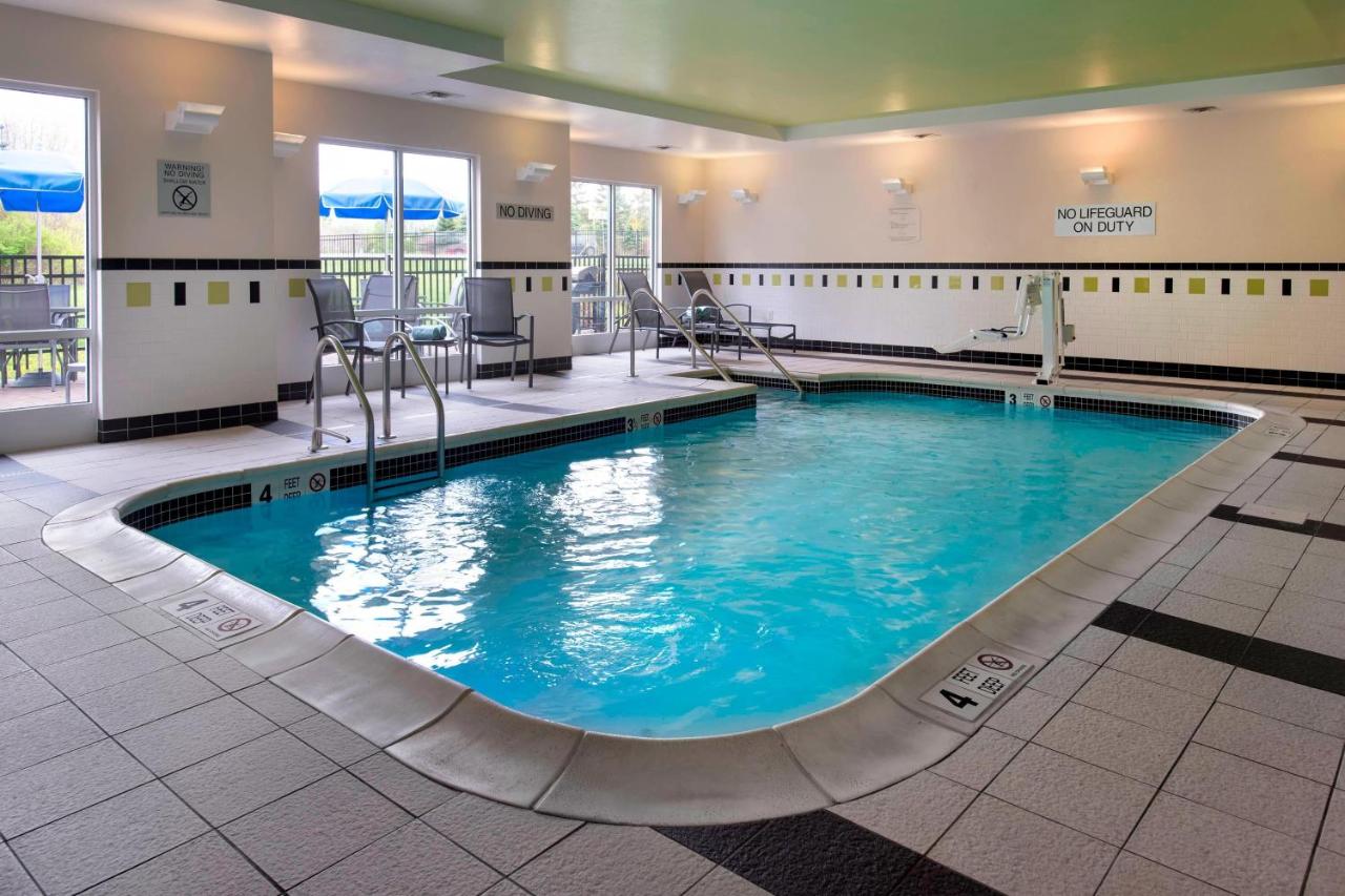 | Fairfield Inn & Suites Verona
