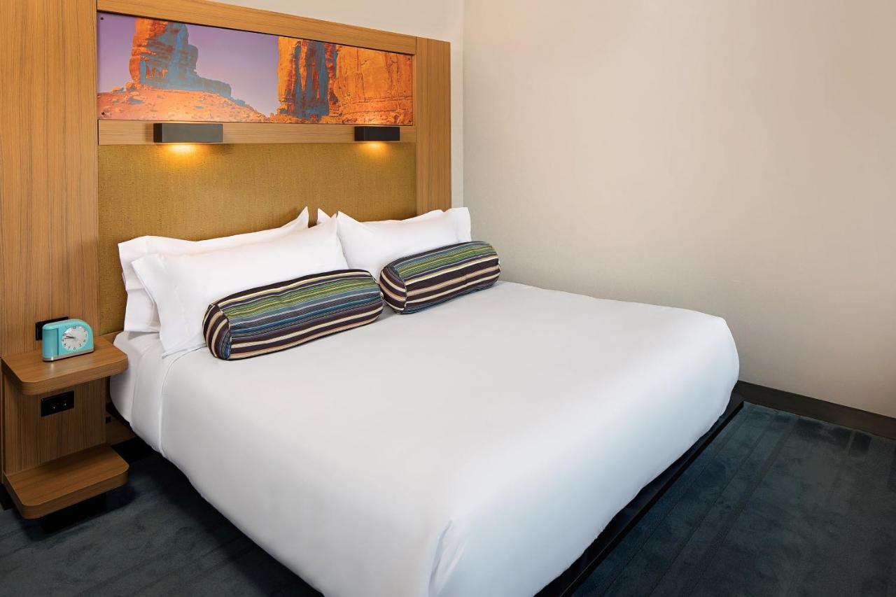 King Room - Hearing Accessible at Aloft by Marriott Tucson University
