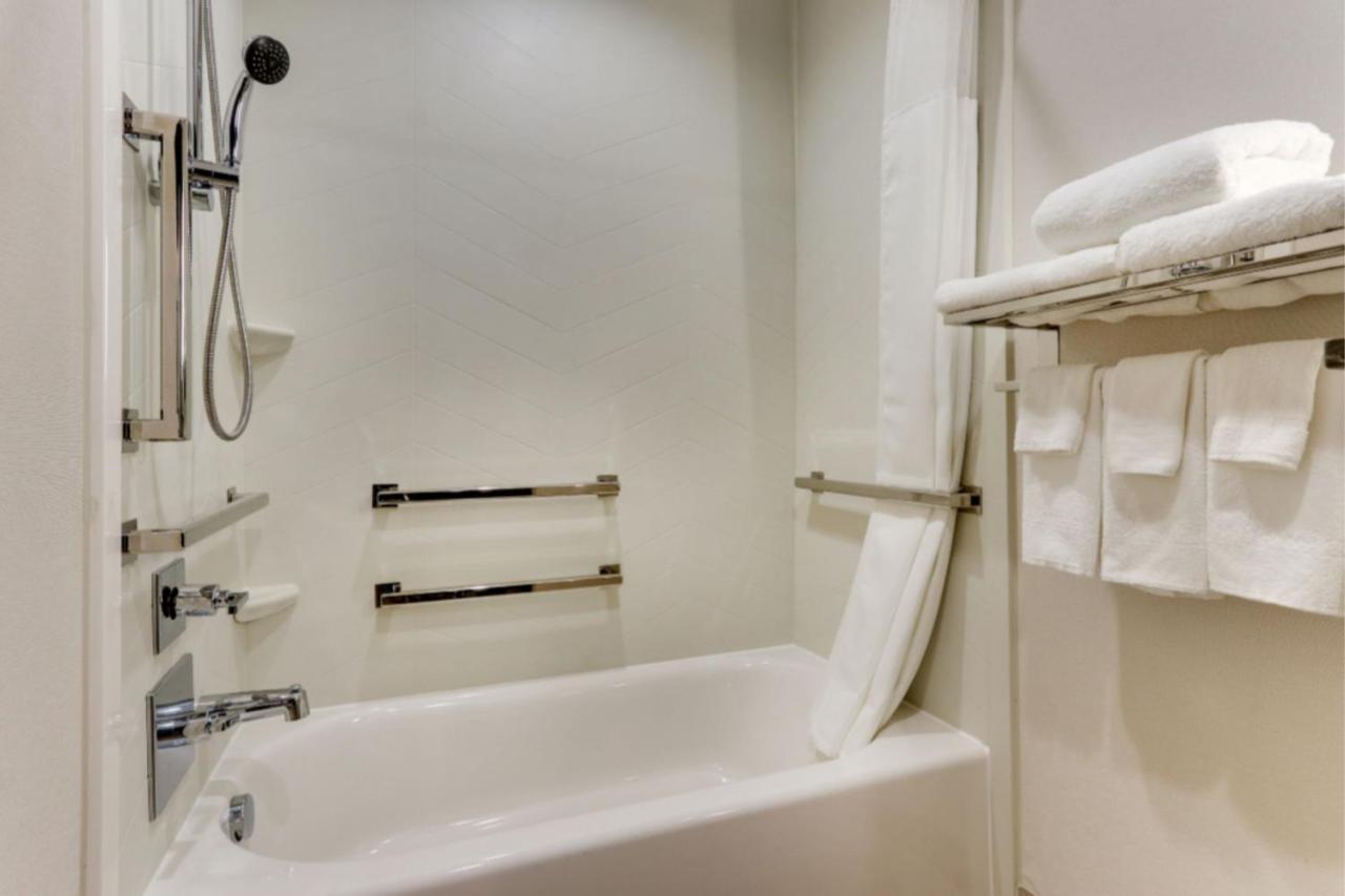 | Fairfield by Marriott Inn & Suites Dalton