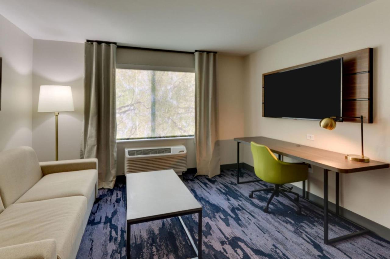 | Fairfield by Marriott Inn & Suites Dalton