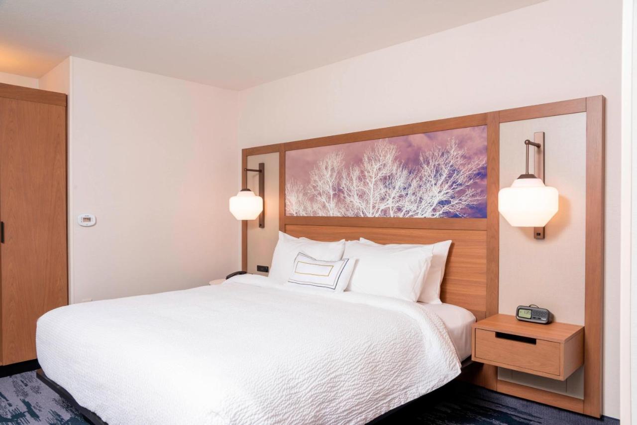  | Fairfield Inn & Suites by Marriott Fair Oaks Farms