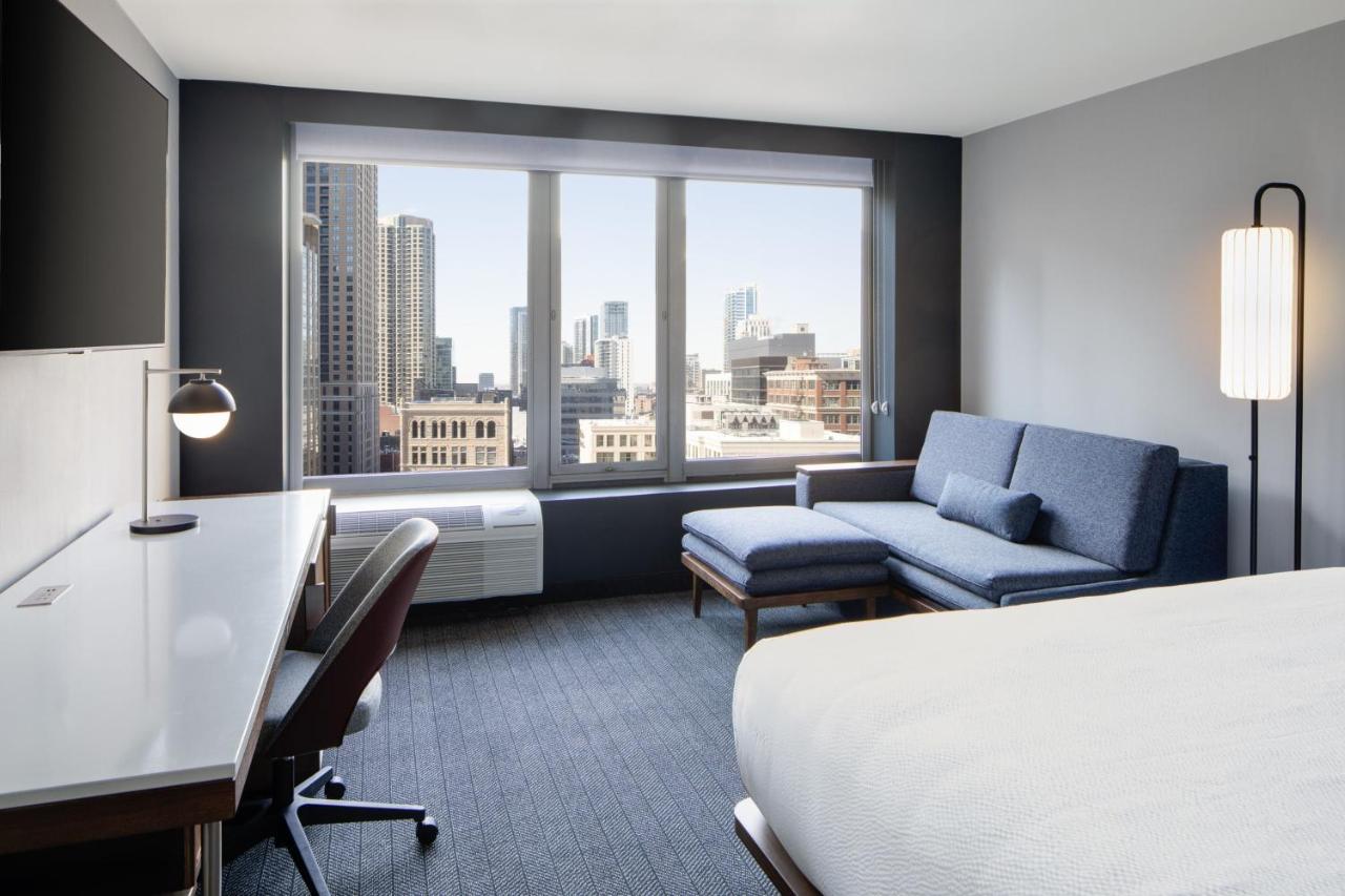 | Courtyard by Marriott Chicago Downtown River North
