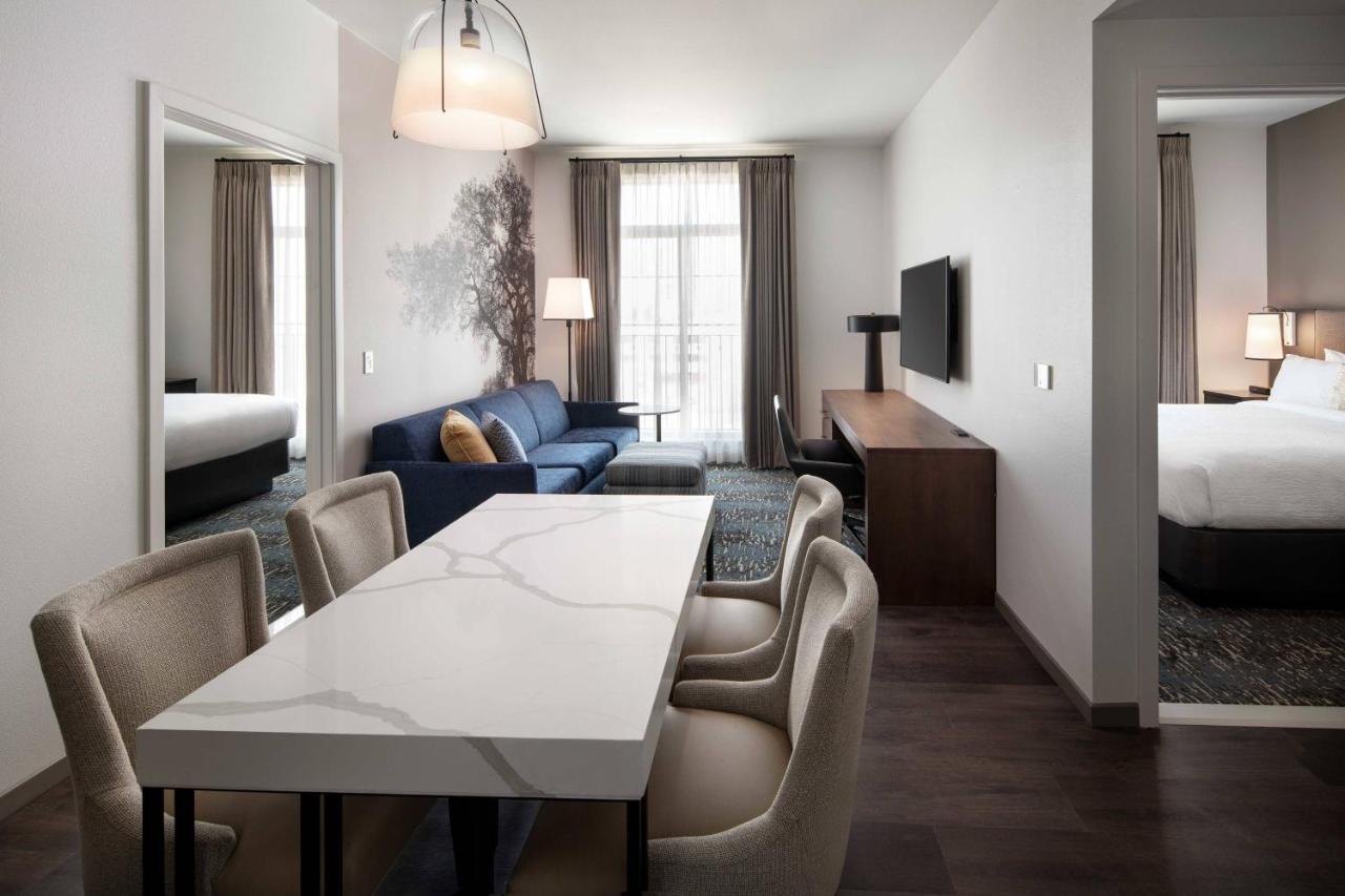 | Residence Inn Los Angeles Glendale