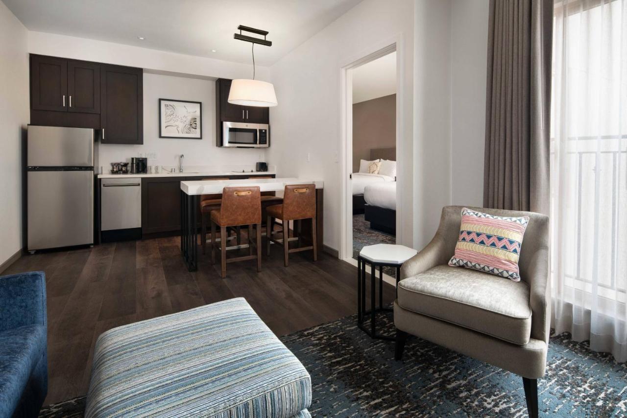 | Residence Inn Los Angeles Glendale
