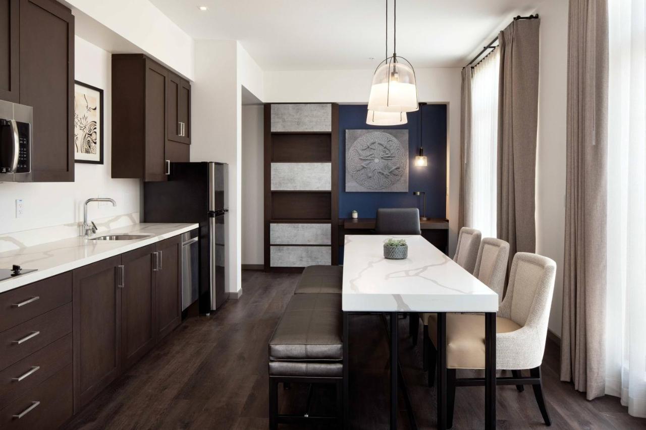 | Residence Inn Los Angeles Glendale