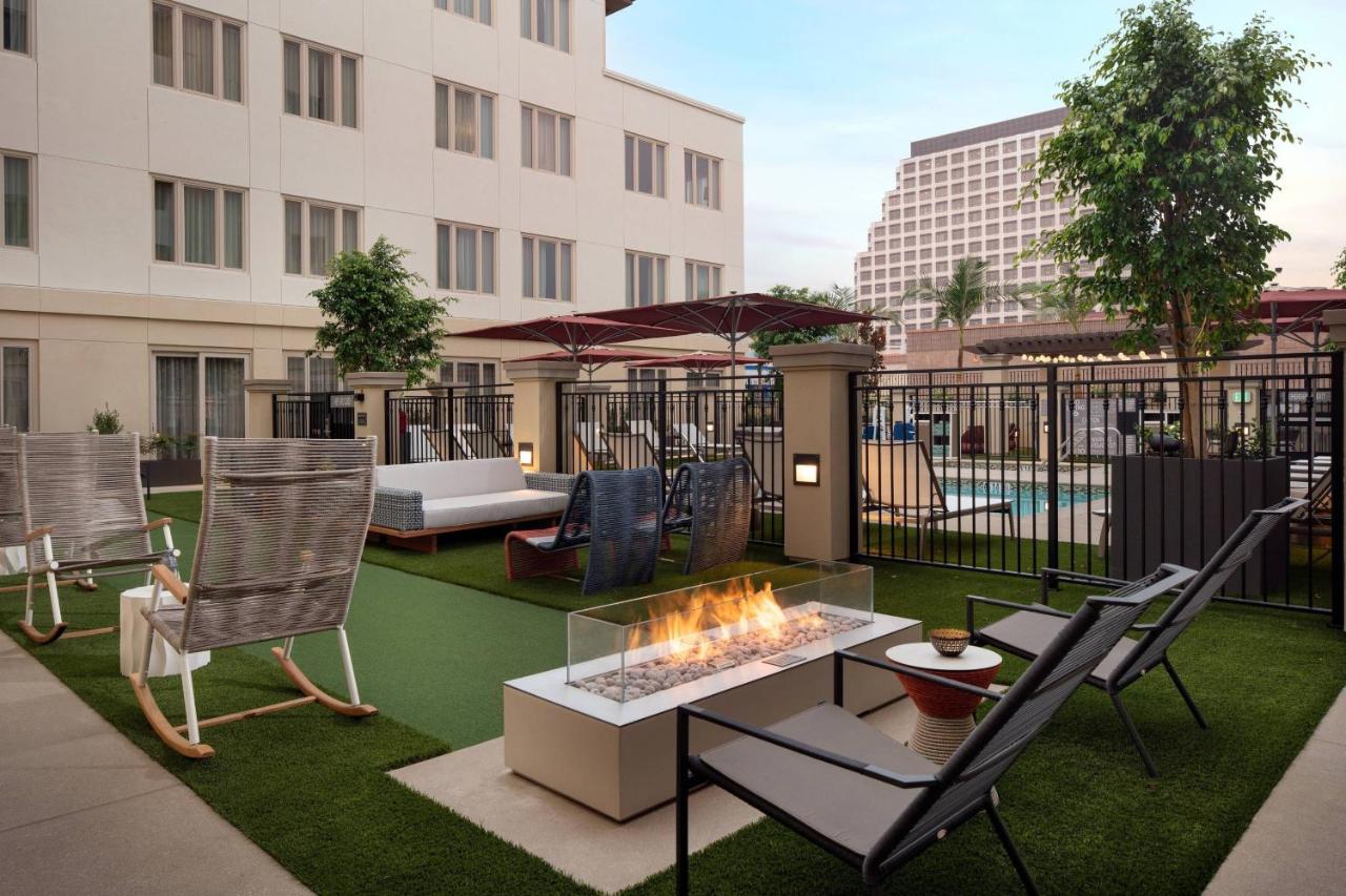 | Residence Inn Los Angeles Glendale