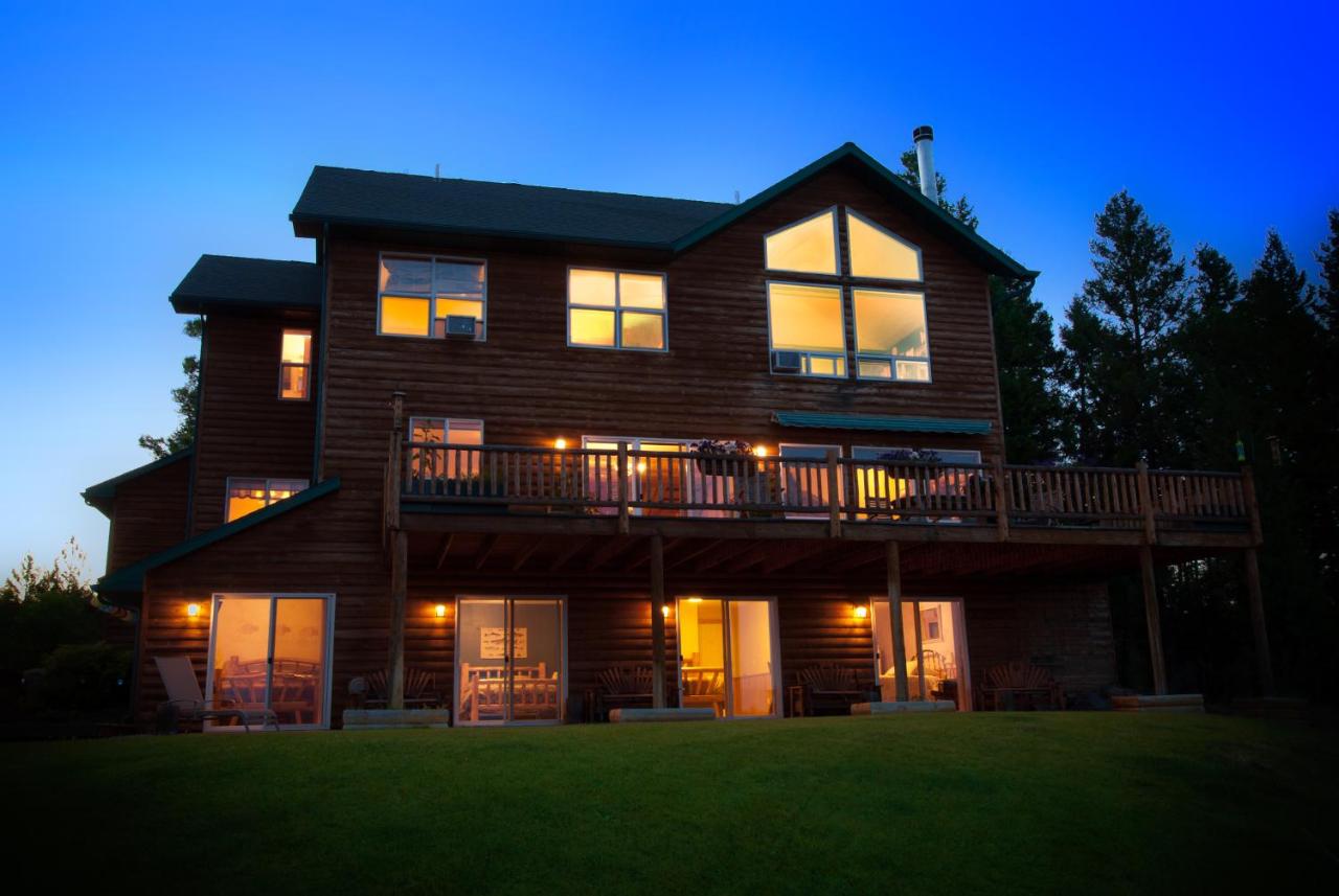 | Outlook Inn Bed and Breakfast
