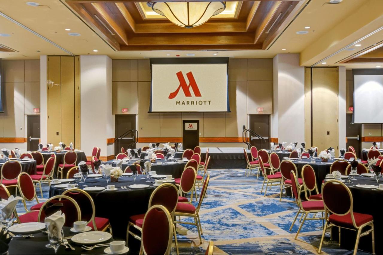 | Tulsa Marriott Southern Hills