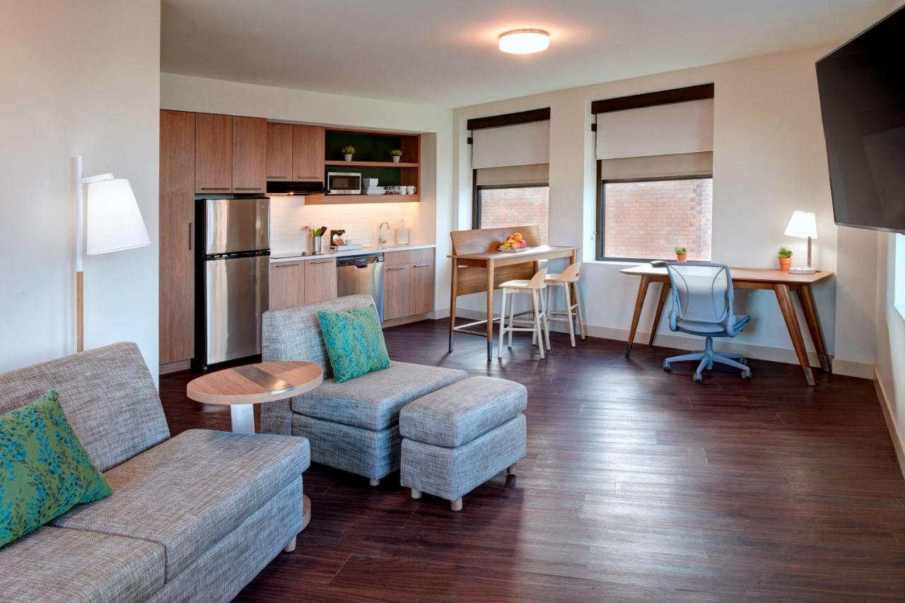 1 Bedroom Suite, 1 King, Sofa bed, City view at Element by Marriott Detroit at The Metropolitan