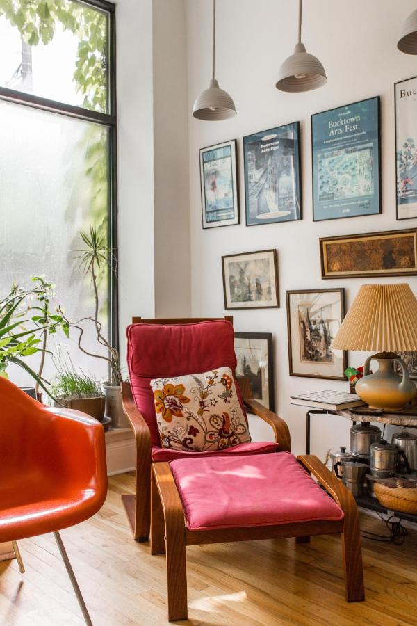 | Ray's Bucktown Bed and Breakfast