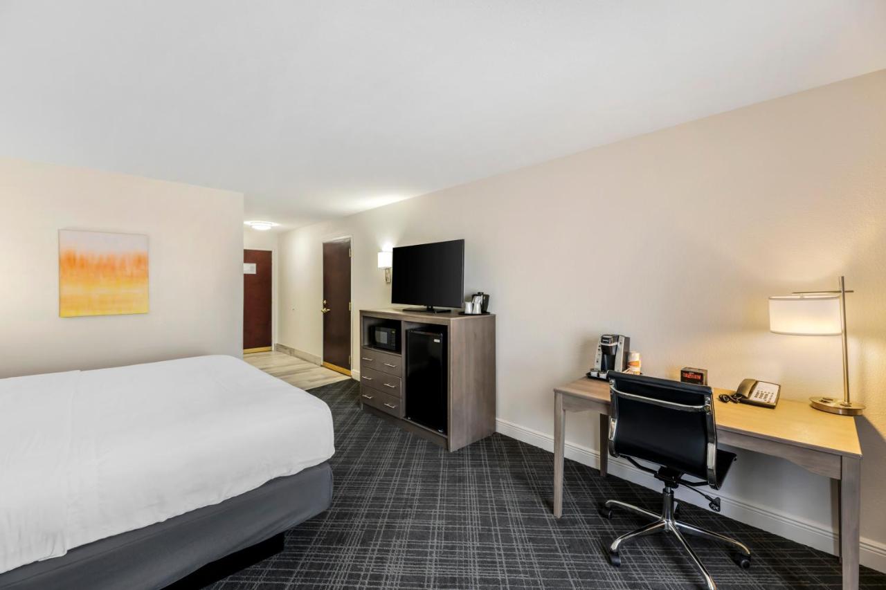  | AE Hotels Andrews Inn and Suites