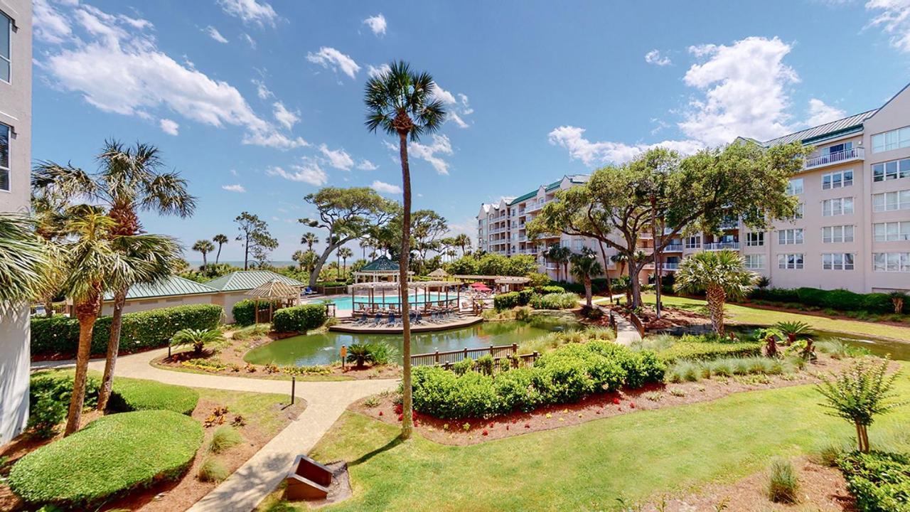 | 4104 Windsor Court North