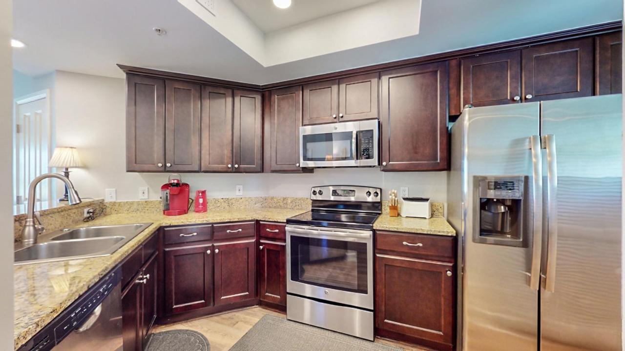  | 4104 Windsor Court North