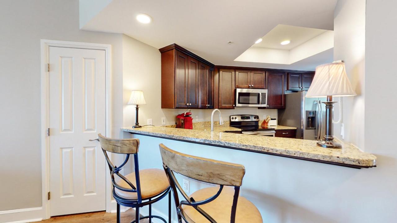 | 4104 Windsor Court North