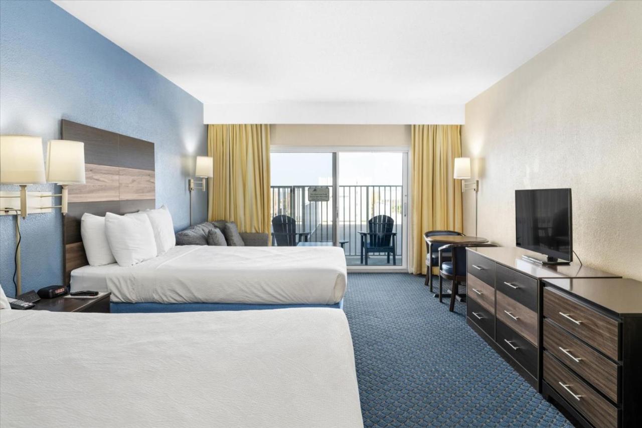 | Carousel Resort Hotel and Condominiums