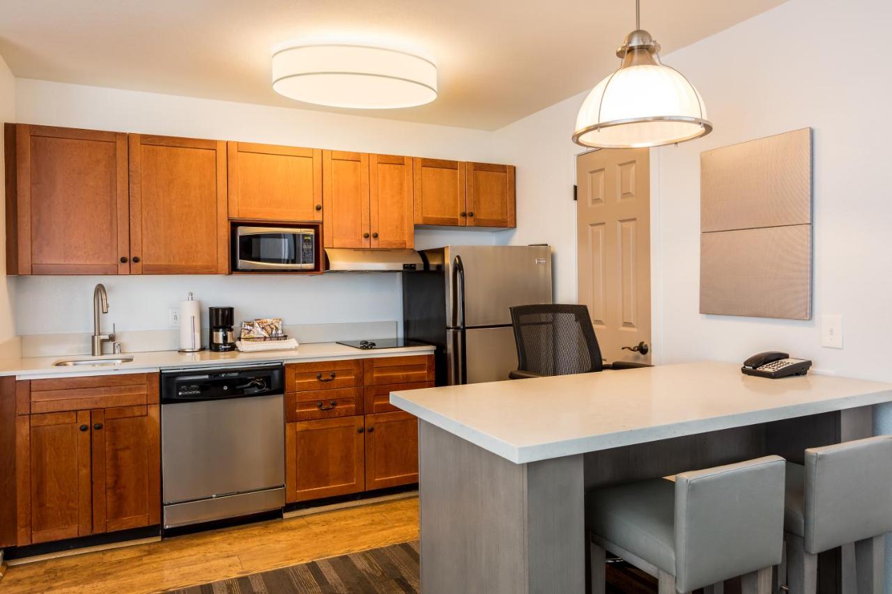 One-Bedroom King Suite at HYATT house San Ramon