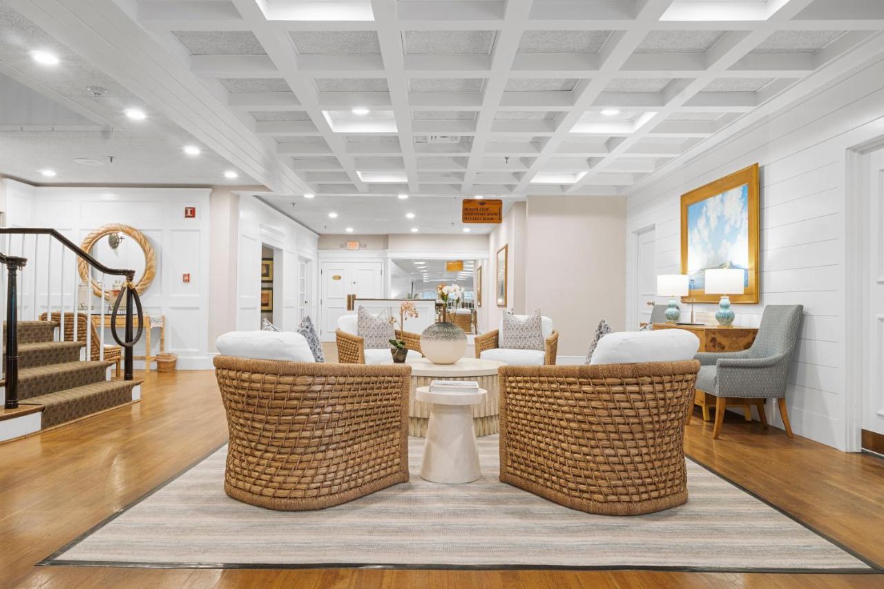 | Nantucket Inn