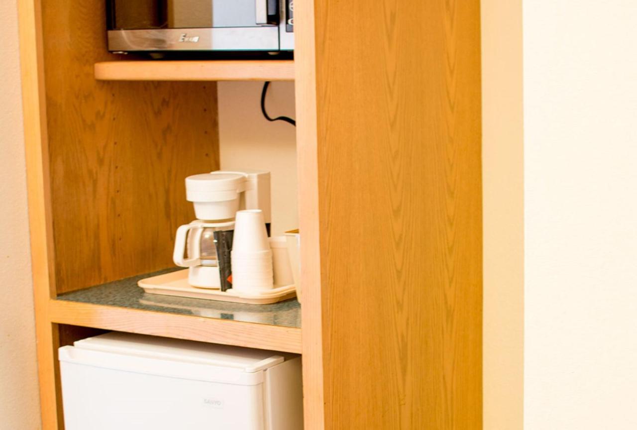  | Village Inn & Suites Marysville