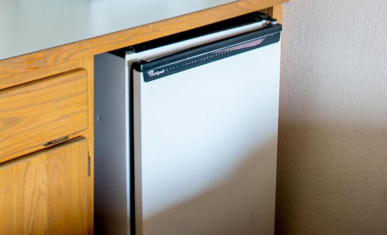  | Village Inn & Suites Marysville