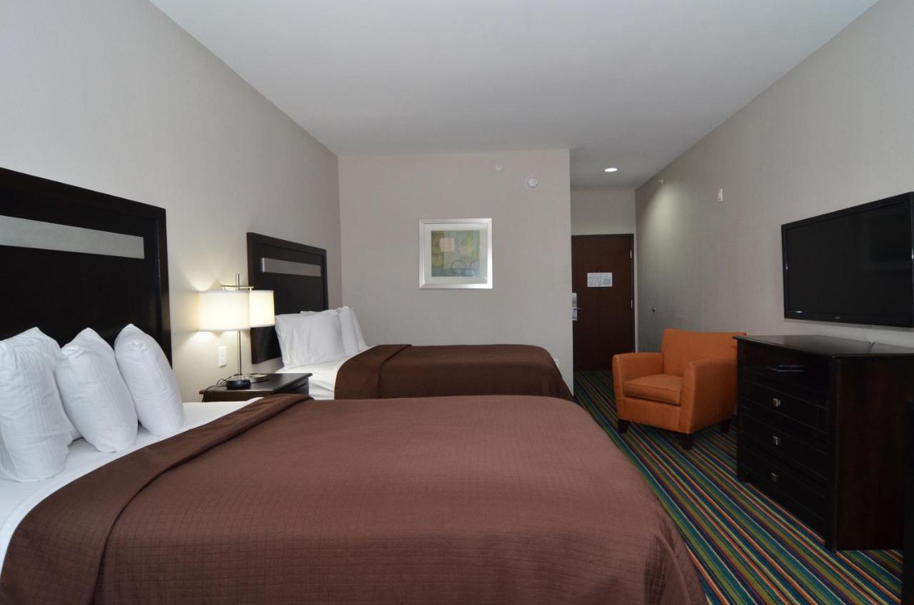 Double Room with Two Double Beds at Quality Inn & Suites Kenedy - Karnes City