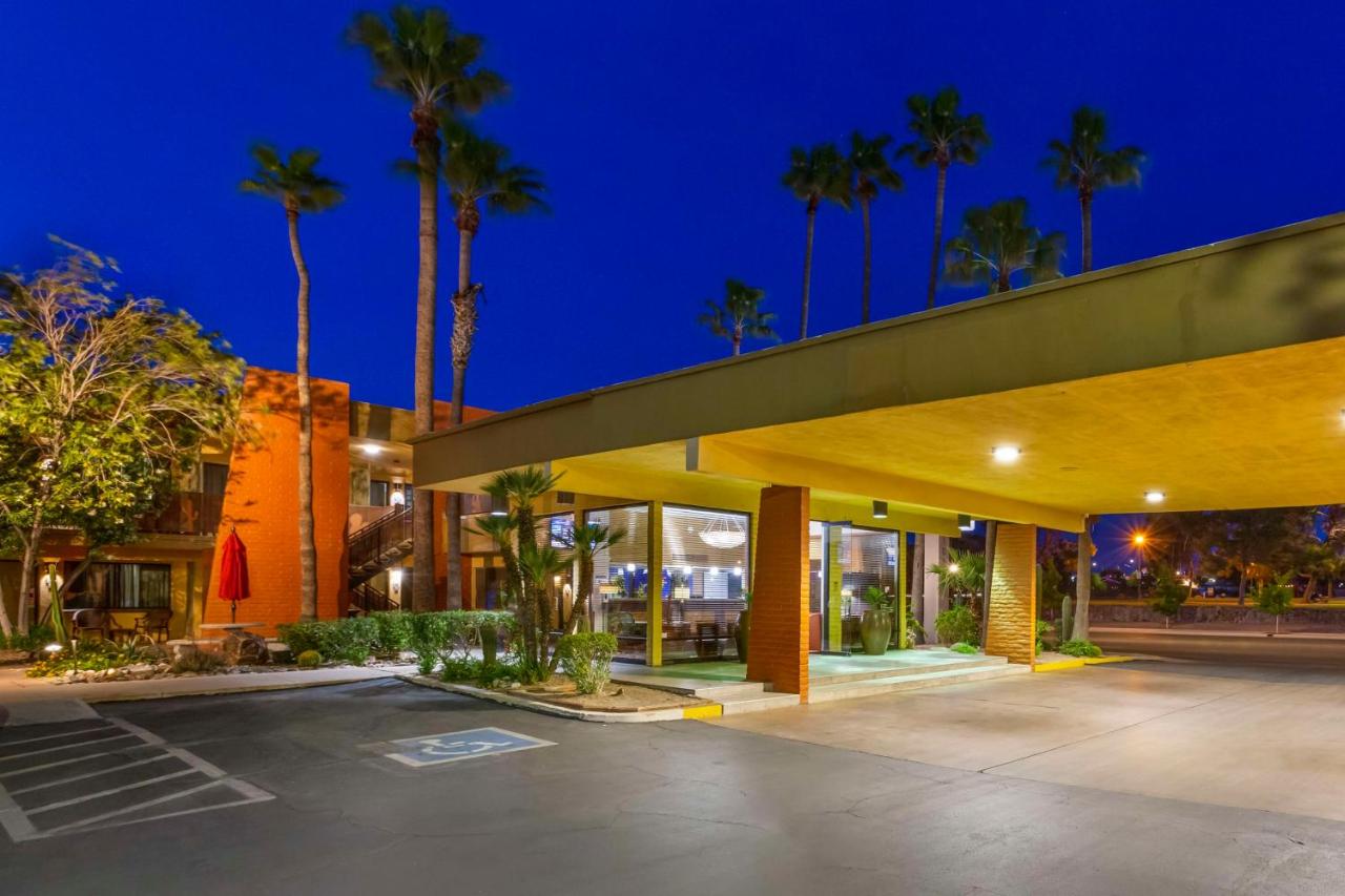  | Best Western Royal Sun Inn & Suites