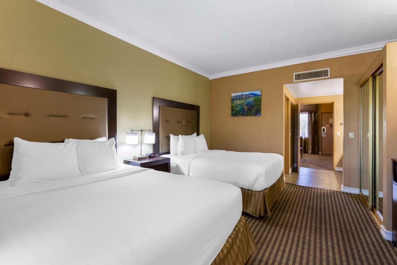  | Best Western Royal Sun Inn & Suites
