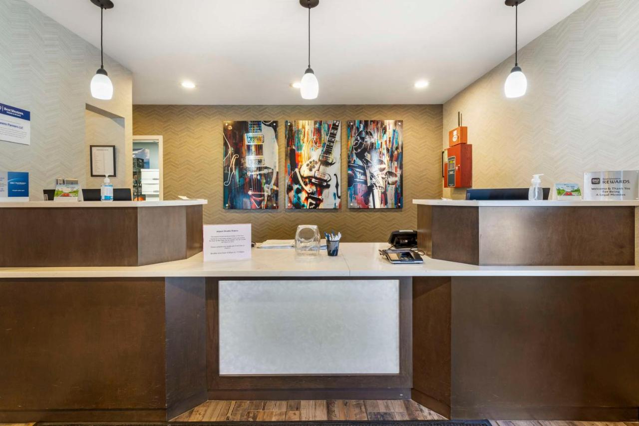 | Best Western Plus Nashville Airport Hotel