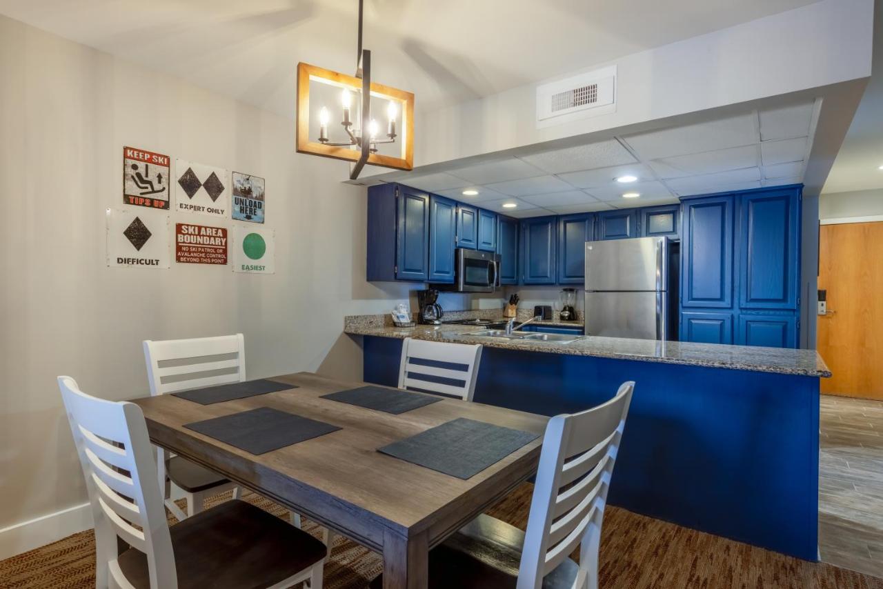 Two-Bedroom Apartment at Raintree's Park Plaza Park City