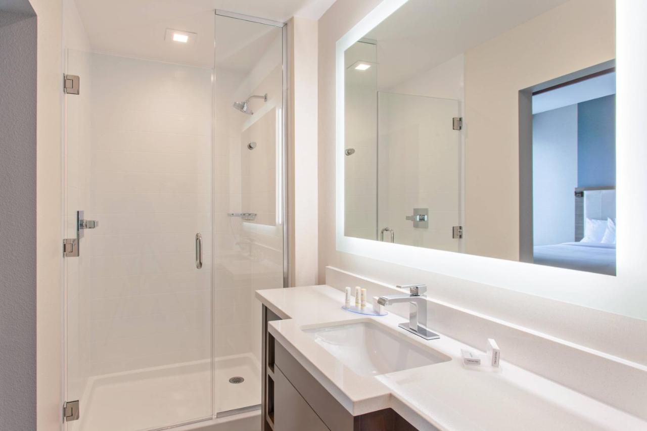 Studio with Two Queen Beds and Trundle Bed at SpringHill Suites by Marriott Huntington Beach Orange County