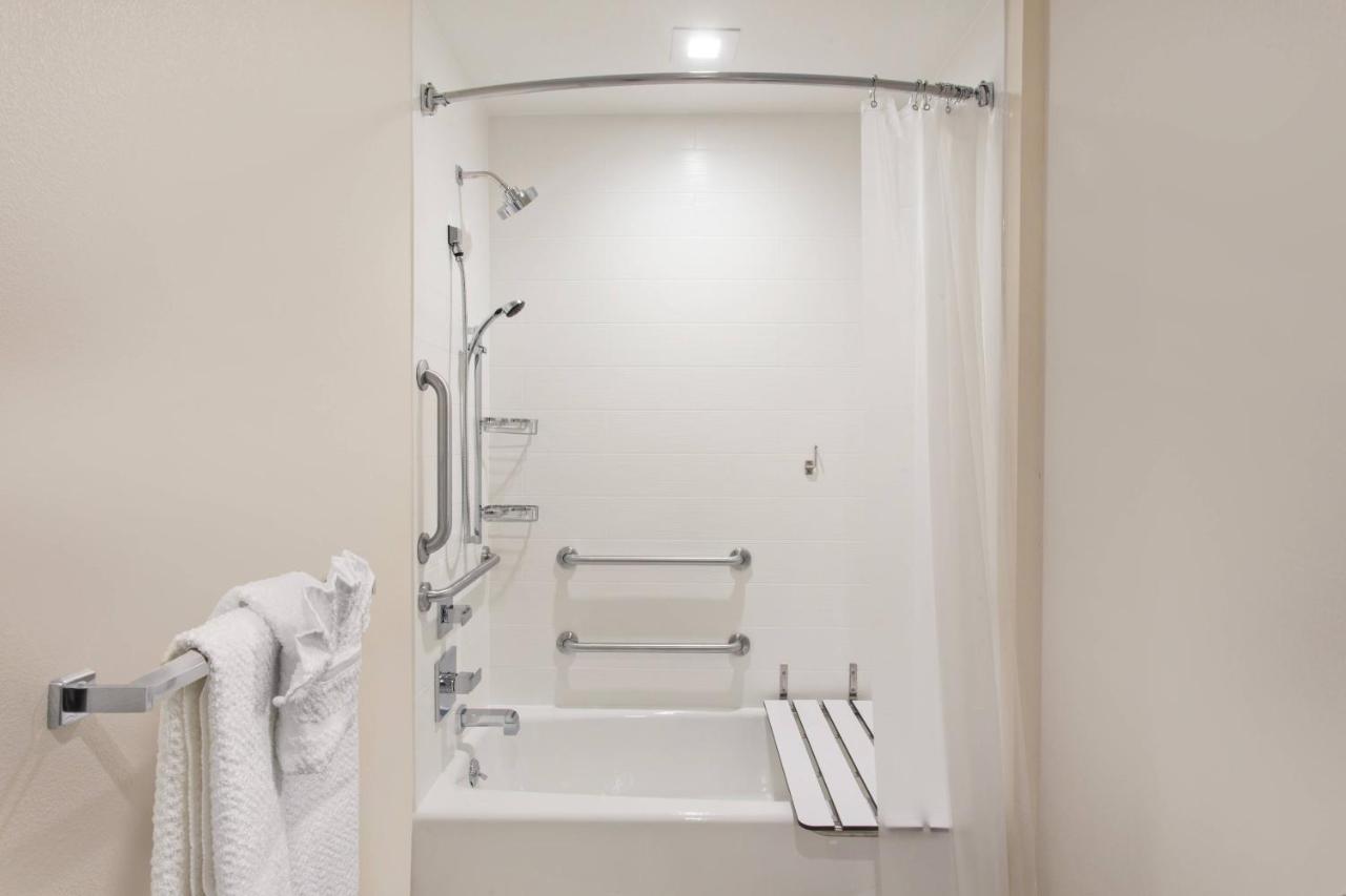 Studio with Two Queen Beds and Trundle Bed at SpringHill Suites by Marriott Huntington Beach Orange County