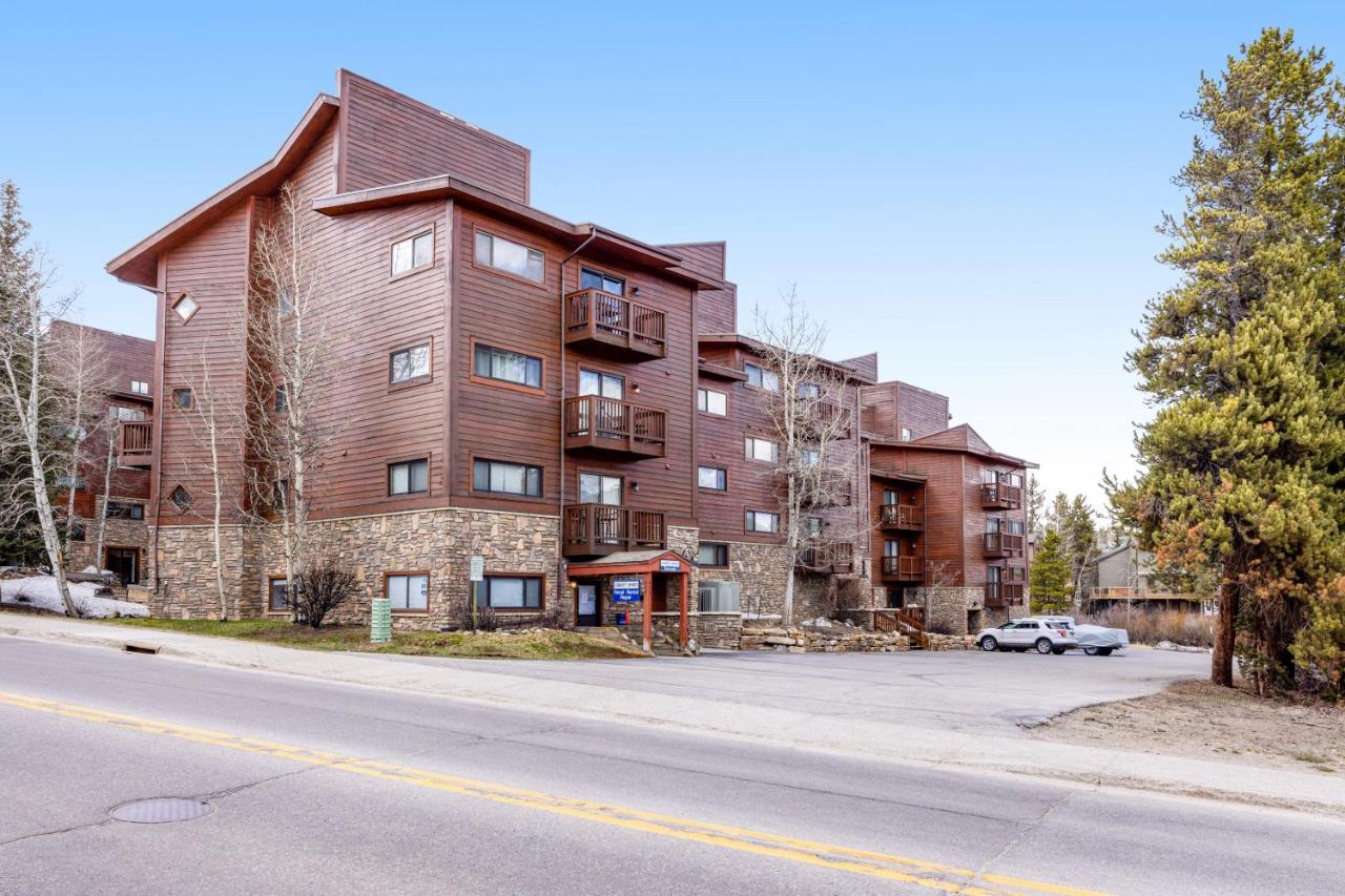  | Pine Ridge Condominiums