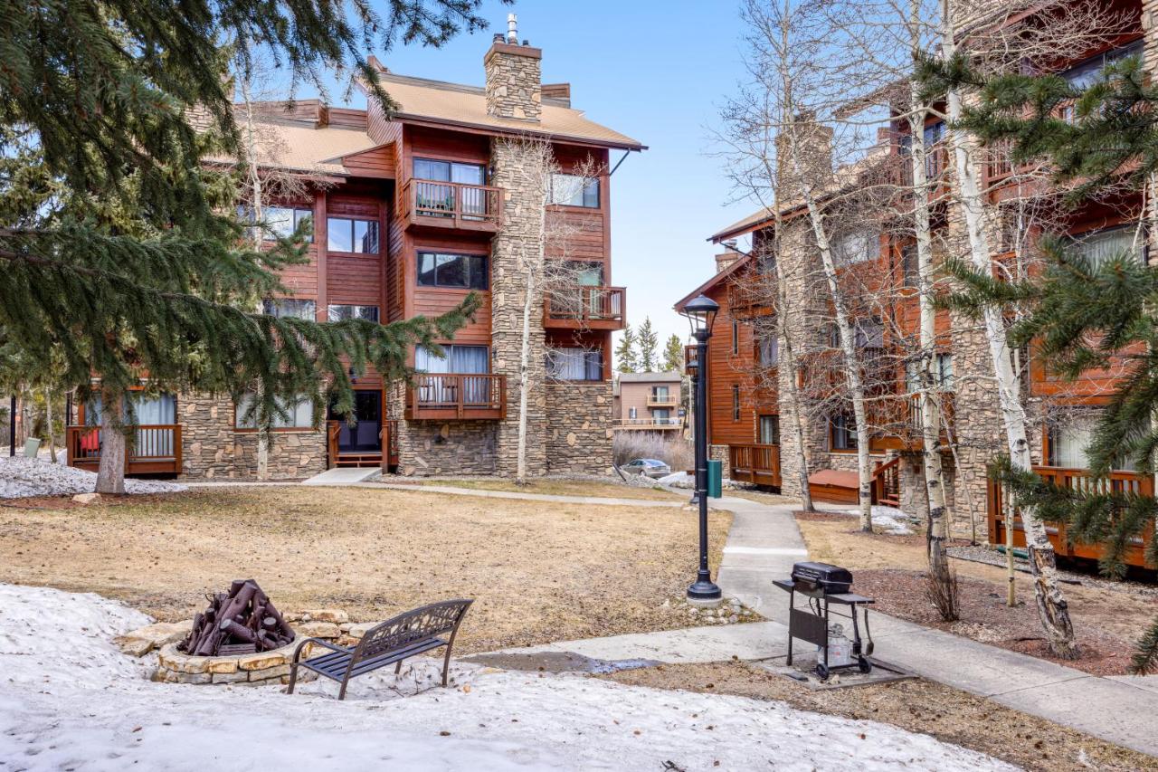 | Pine Ridge Condominiums