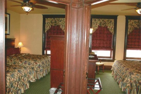 | Hickok's Hotel and Gaming