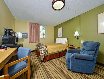 | Super 8 by Wyndham Minot Airport