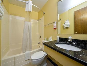 | Super 8 by Wyndham Minot Airport