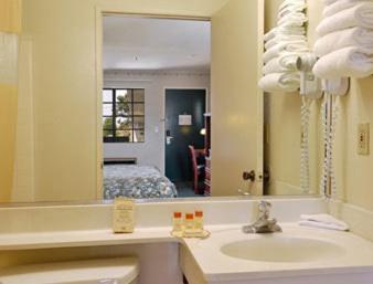 Deluxe King Suite - Non-Smoking at Days Inn by Wyndham Orange Anaheim