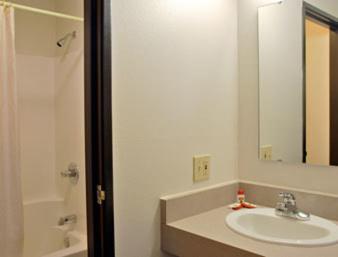 | Northwoods Inn and Suites