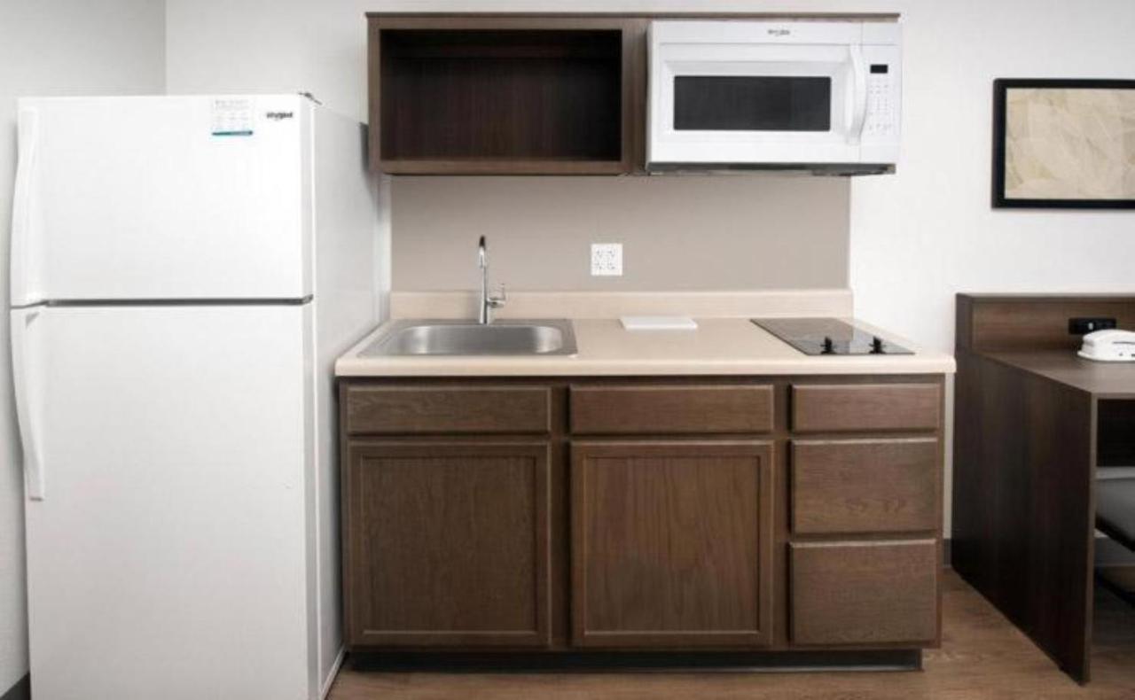 Standard King Room - Non Smoking at Woodspring Suites Mesa Chandler