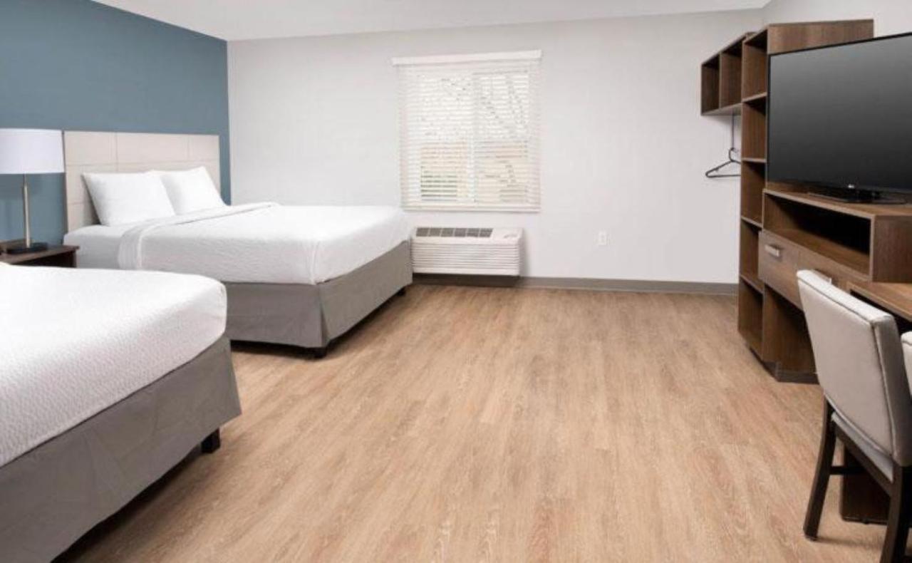 Standard Queen Room with Two Queen Beds - Non Smoking at Woodspring Suites Mesa Chandler