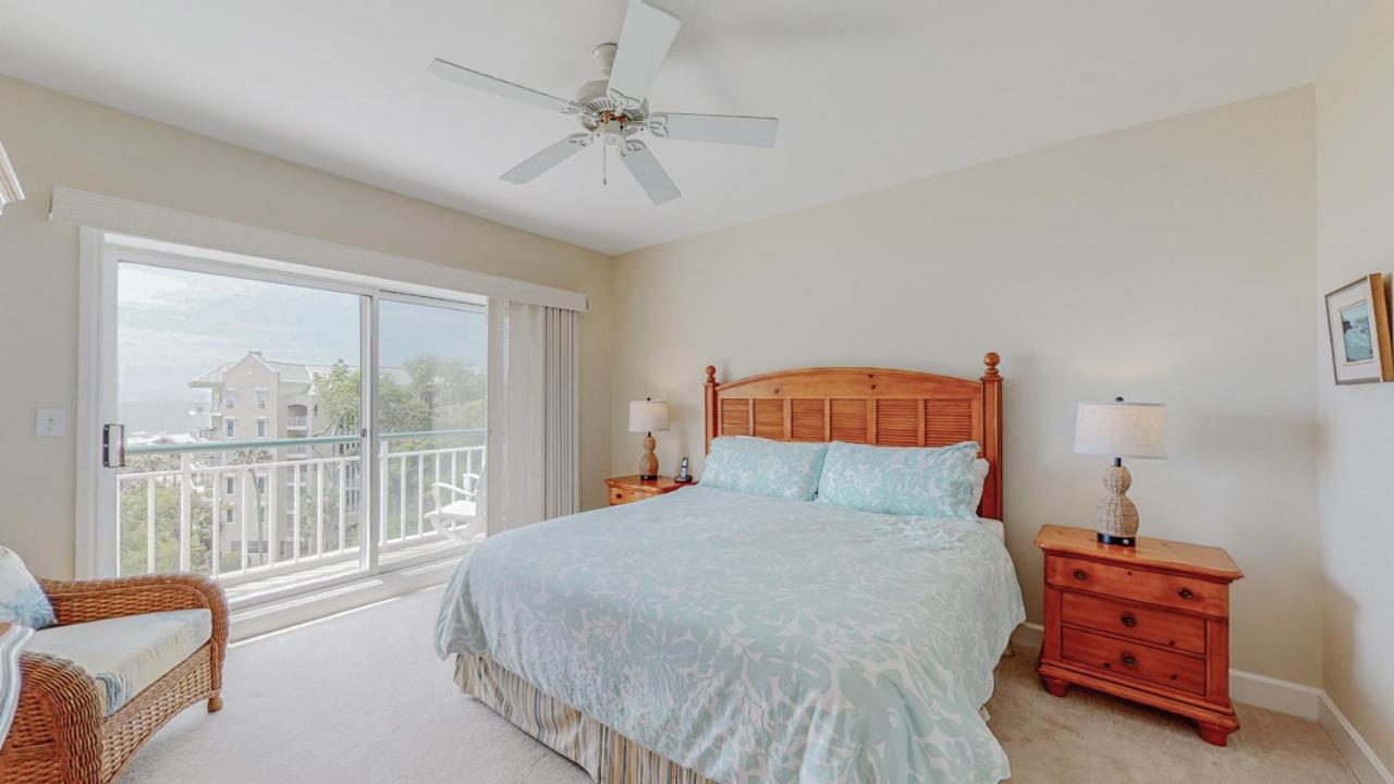 | 3502 Windsor Court South