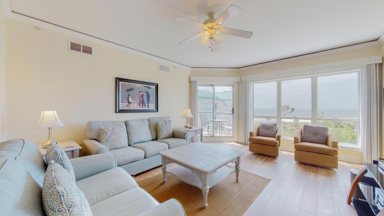 | 3502 Windsor Court South