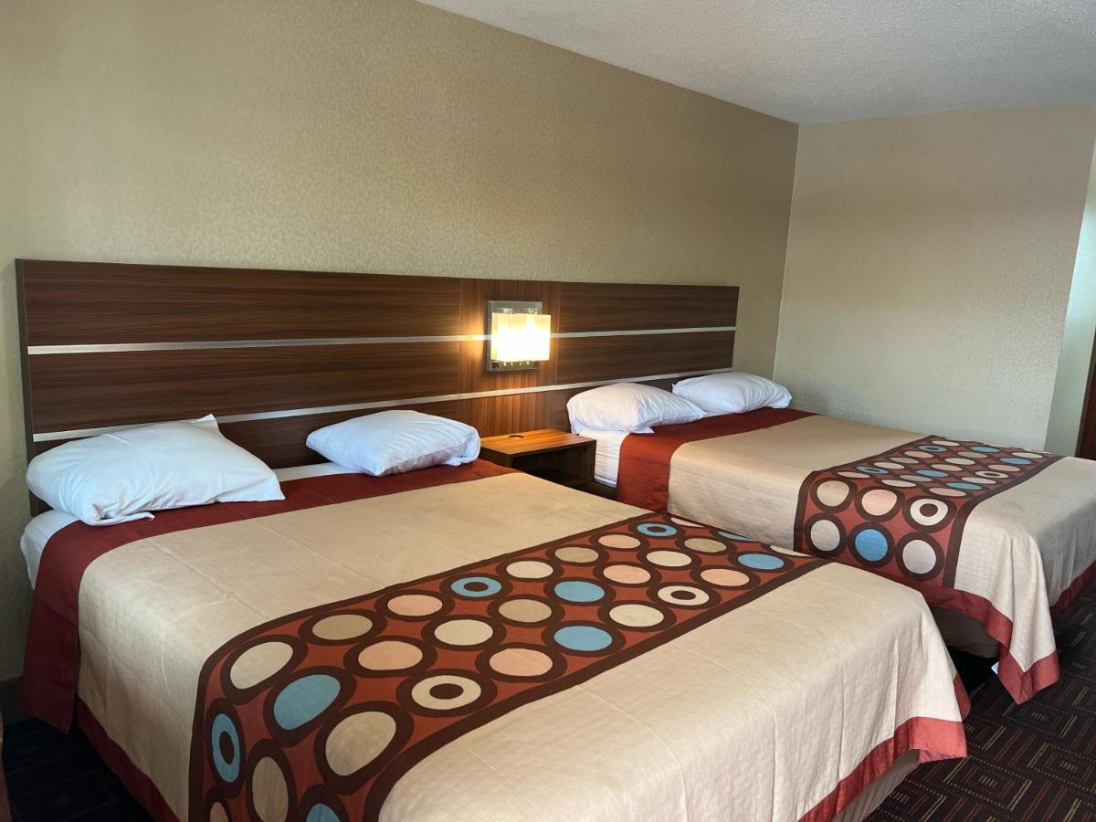 | American Inn