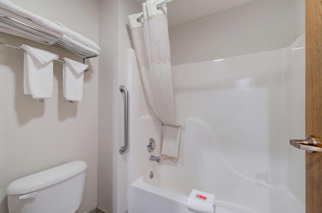  | Econo Lodge Livingston